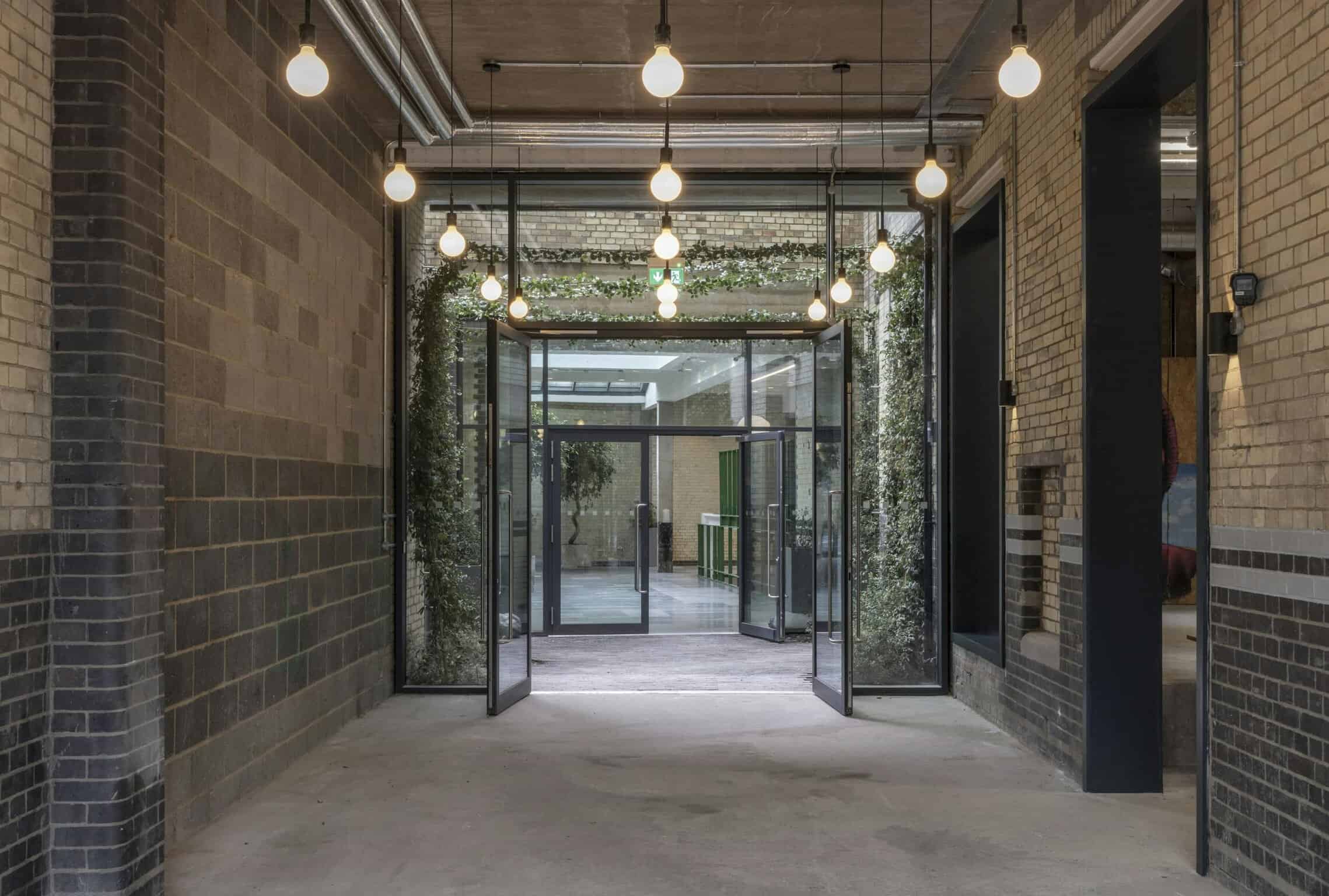 London Commercial Property Investment Services - BELCOR