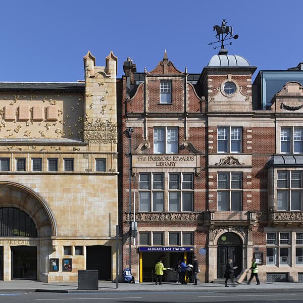 Whitechapel gallery exterior