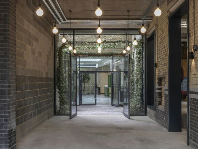 LowRes_Billy Bolton_HUT_Drill Hall_339.jpg