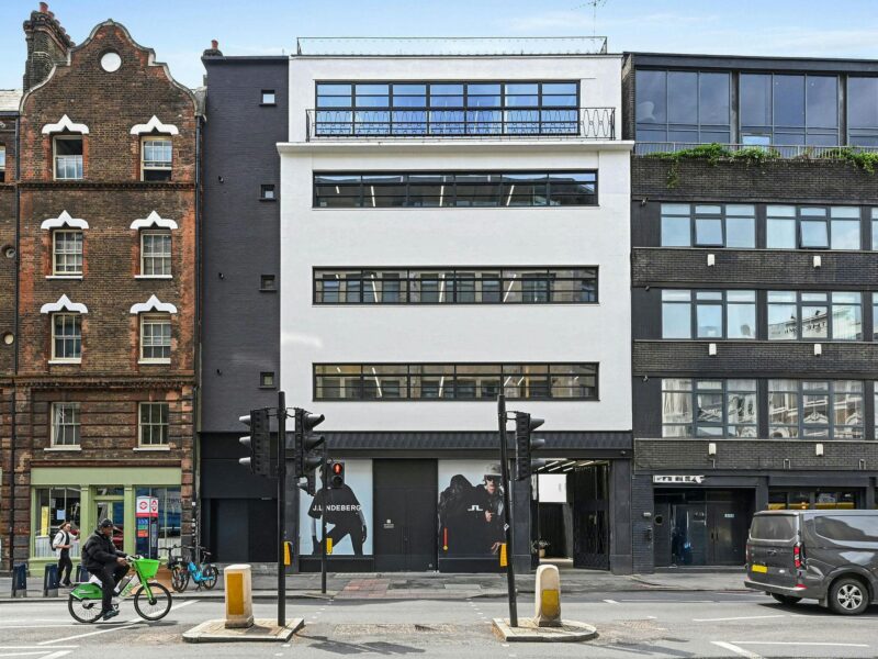 OLBC155CommercialStreet18.JPG
