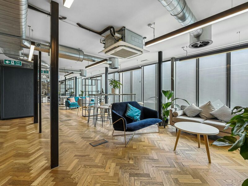 OLBASE48HoxtonSq13.JPG