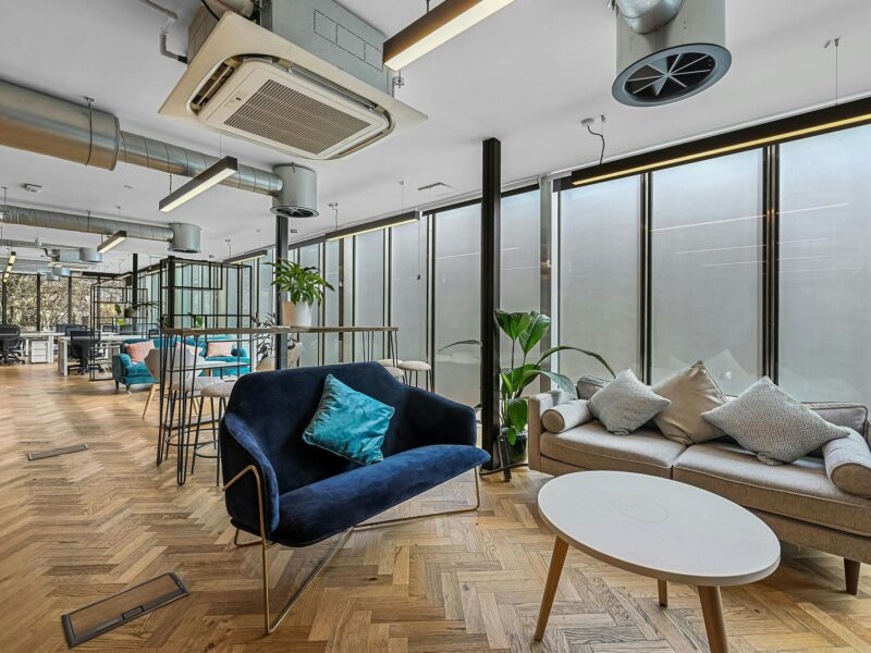 OLBASE48HoxtonSq14.JPG
