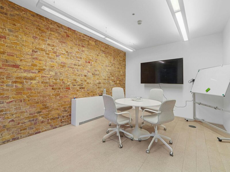 BHBC67ShoreditchHighStreet11min.jpg