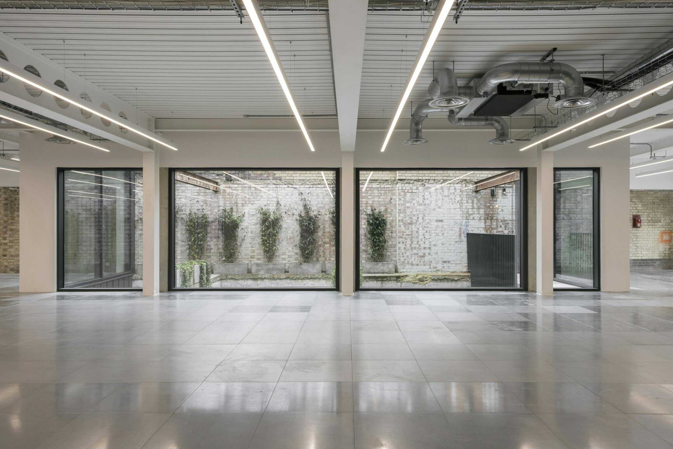 LowRes_Billy Bolton_HUT_Drill Hall_006.jpg