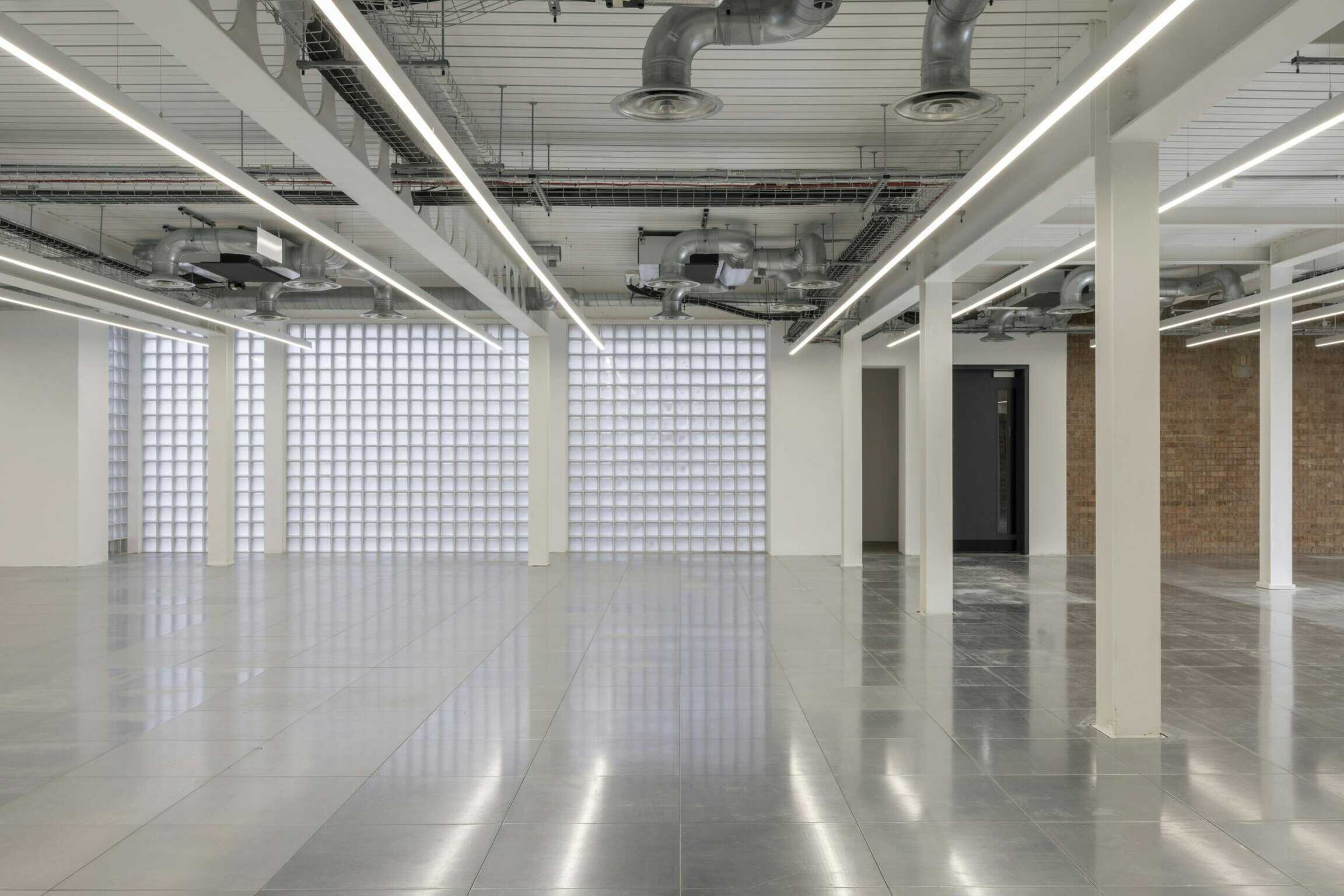 LowRes_Billy Bolton_HUT_Drill Hall_008.jpg