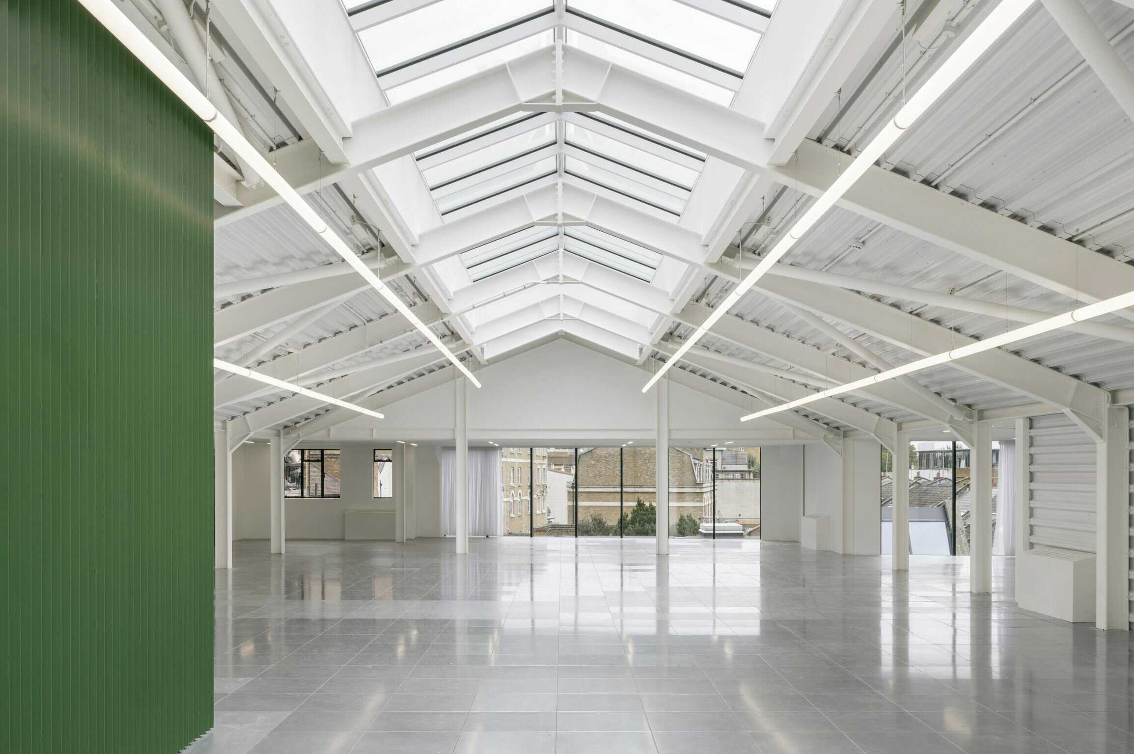 LowRes_Billy Bolton_HUT_Drill Hall_061.jpg