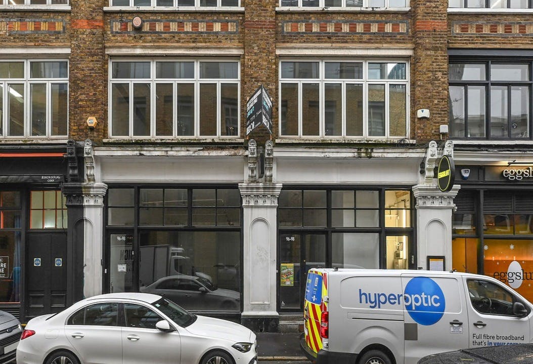 Leonard St frontage.JPG